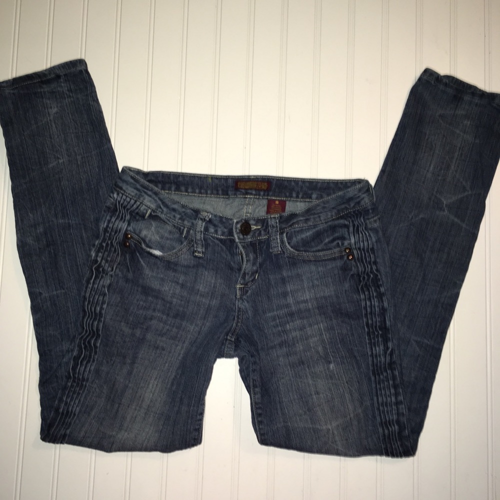 ZD Junior 9 skinny blue jeans excellent condition